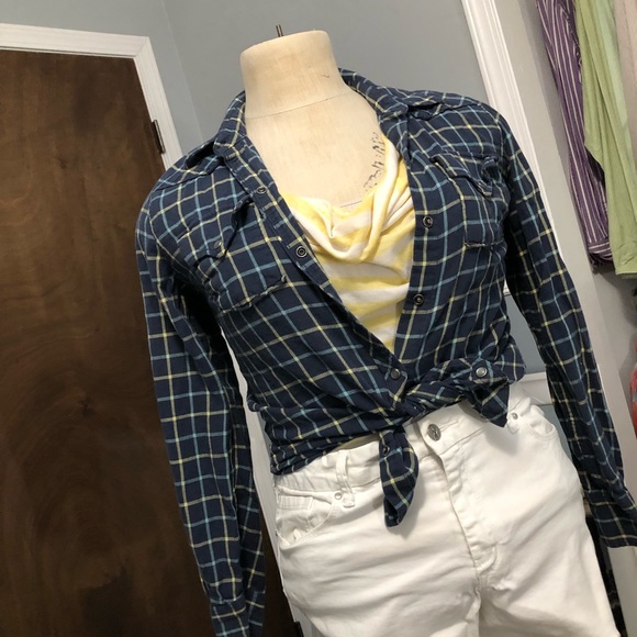 Lucky Brand Long Sleeve Flannel - Picture 2 of 5